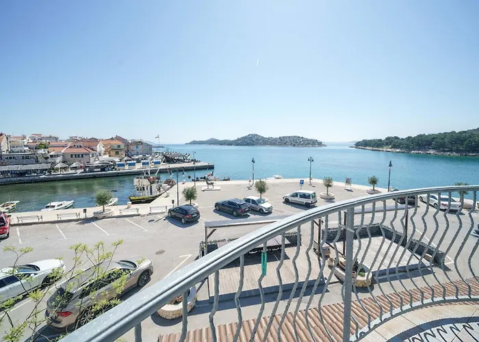 Tribunj 4174a Tribalj