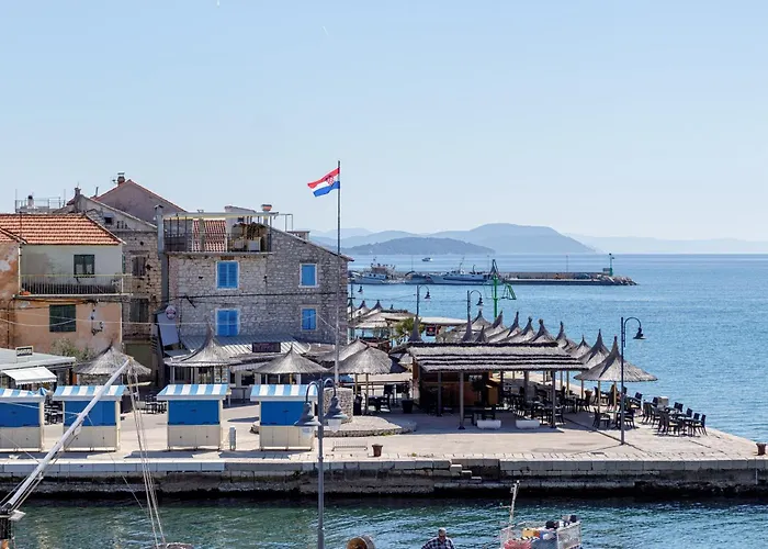 Tribunj 4174a Tribalj